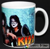 Kiss - 03 (Mug) ― buy t-shirt in Ukraine, order a t-shirt by post, prices, description, photo t-shirts, mugs buy, bags, wallets, summer, bandanas, leather, autumn, jeans, shoes, jackets, shorts, hats, socks, winter, clothes, shirts, handbags, accessories youth, street style casual  | Online t-shirts shop and other clothes for youth - GRAFFITI STREET - GraffitiStreet.Com.Ua